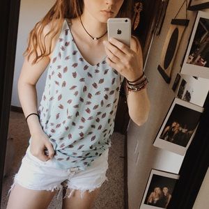 Light tank top